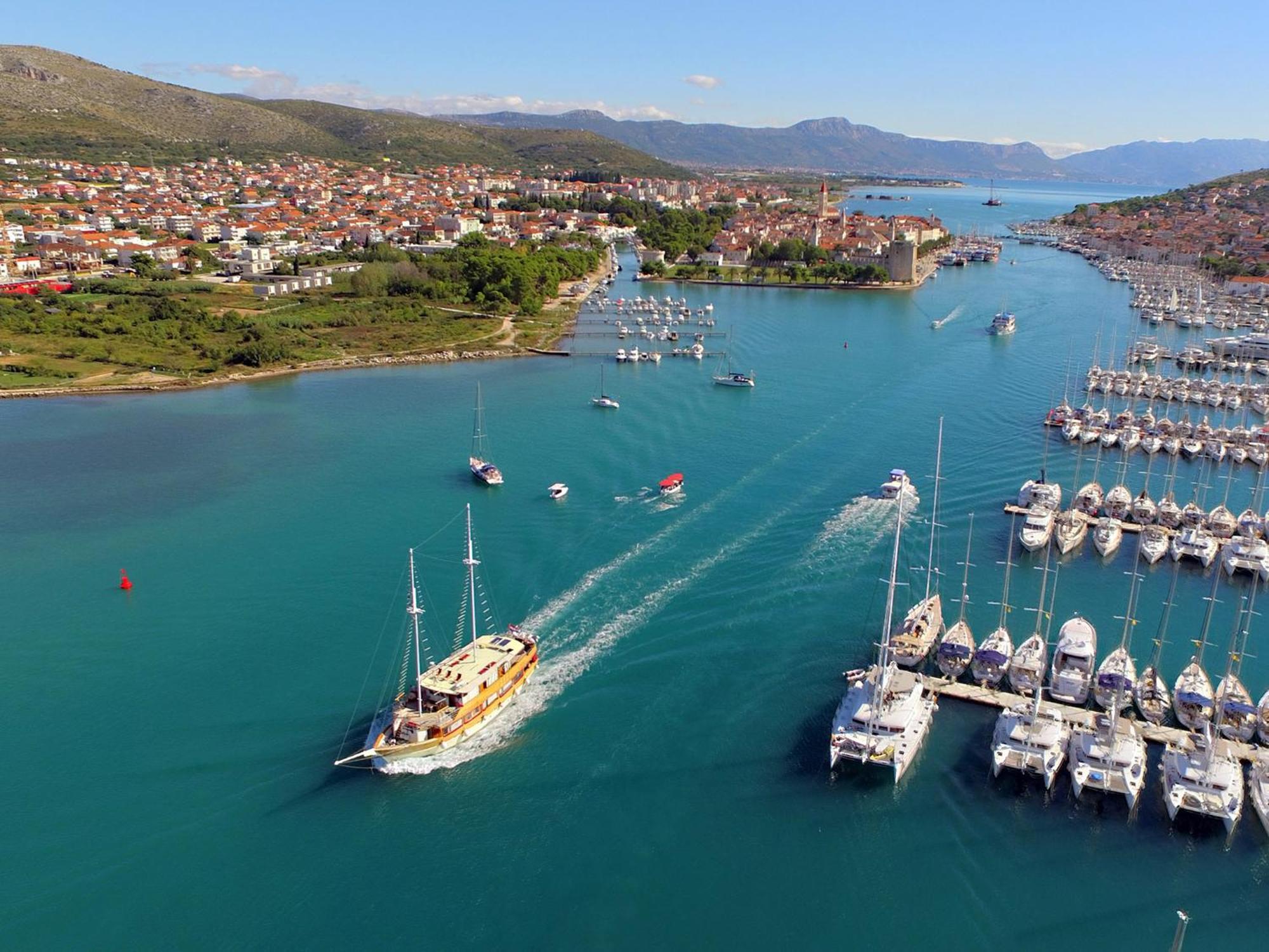 Apartment Flynn Trogir Exterior foto